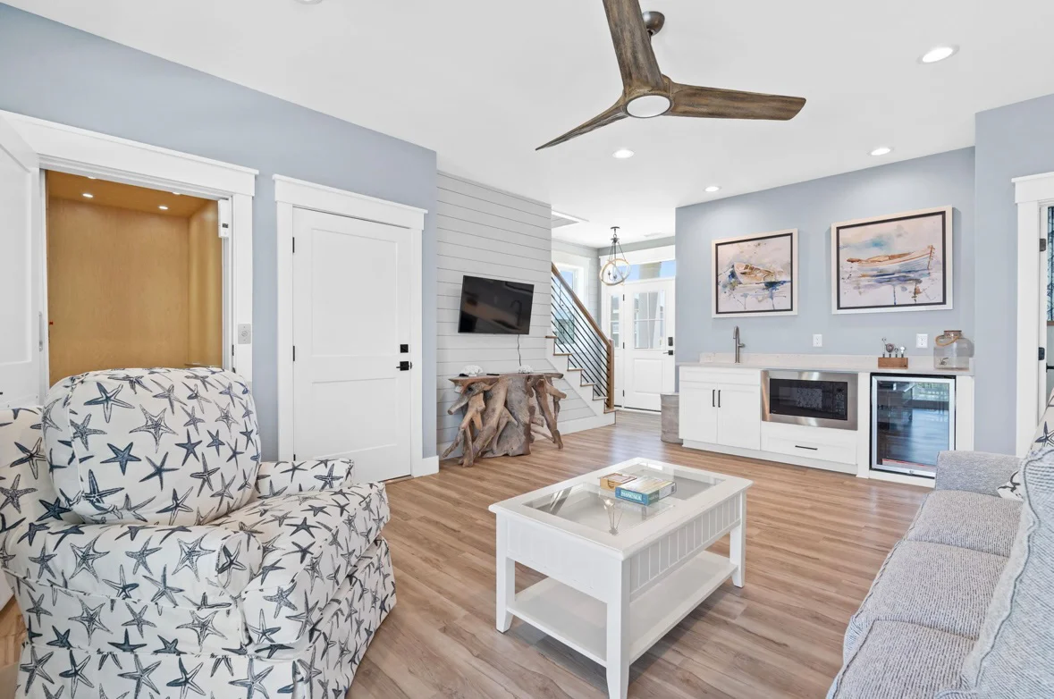 407 Ocean Isle Custom Beach Home