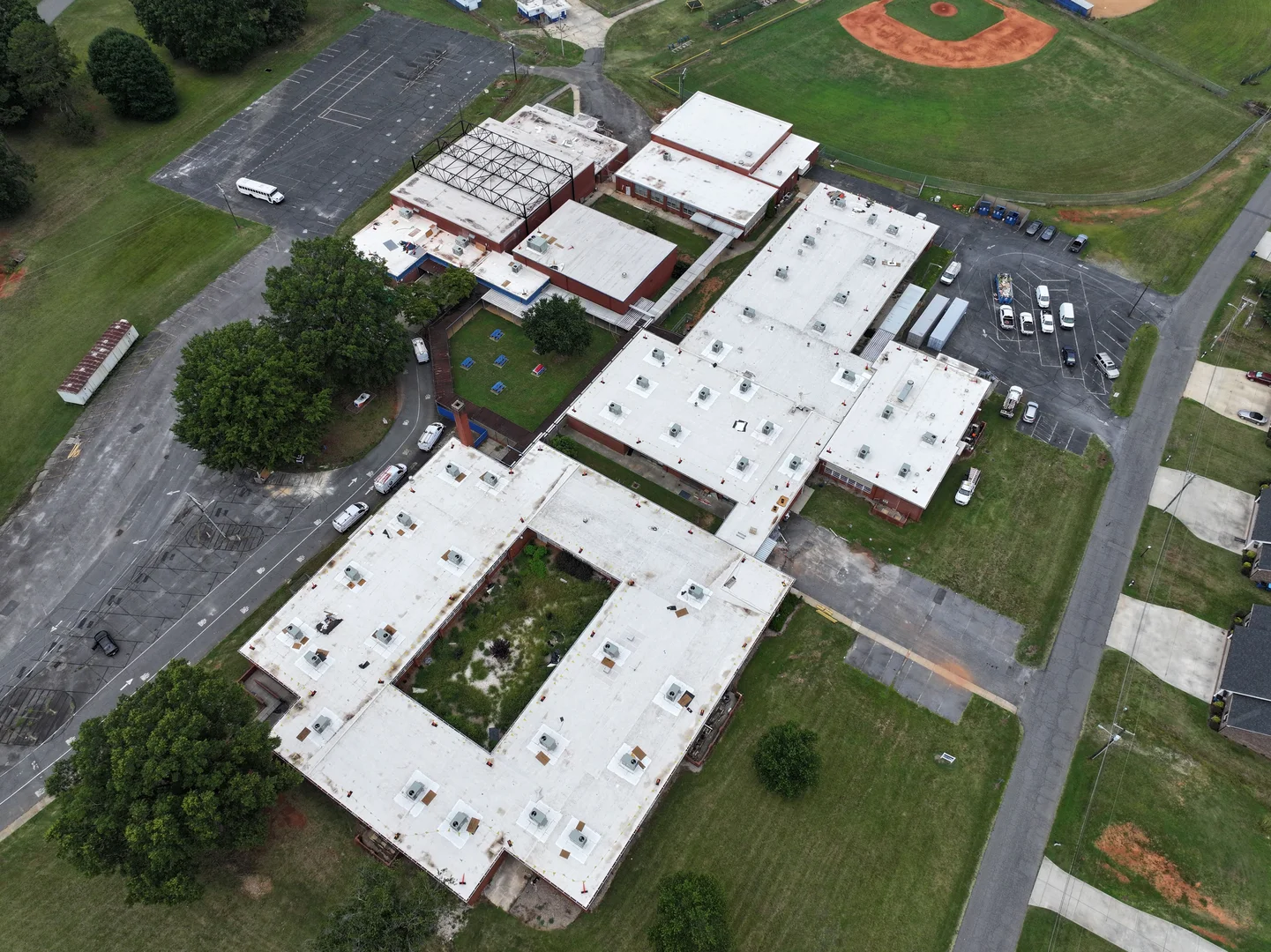 dji_fly_20250731_141128_0025_1754998578385_photo
